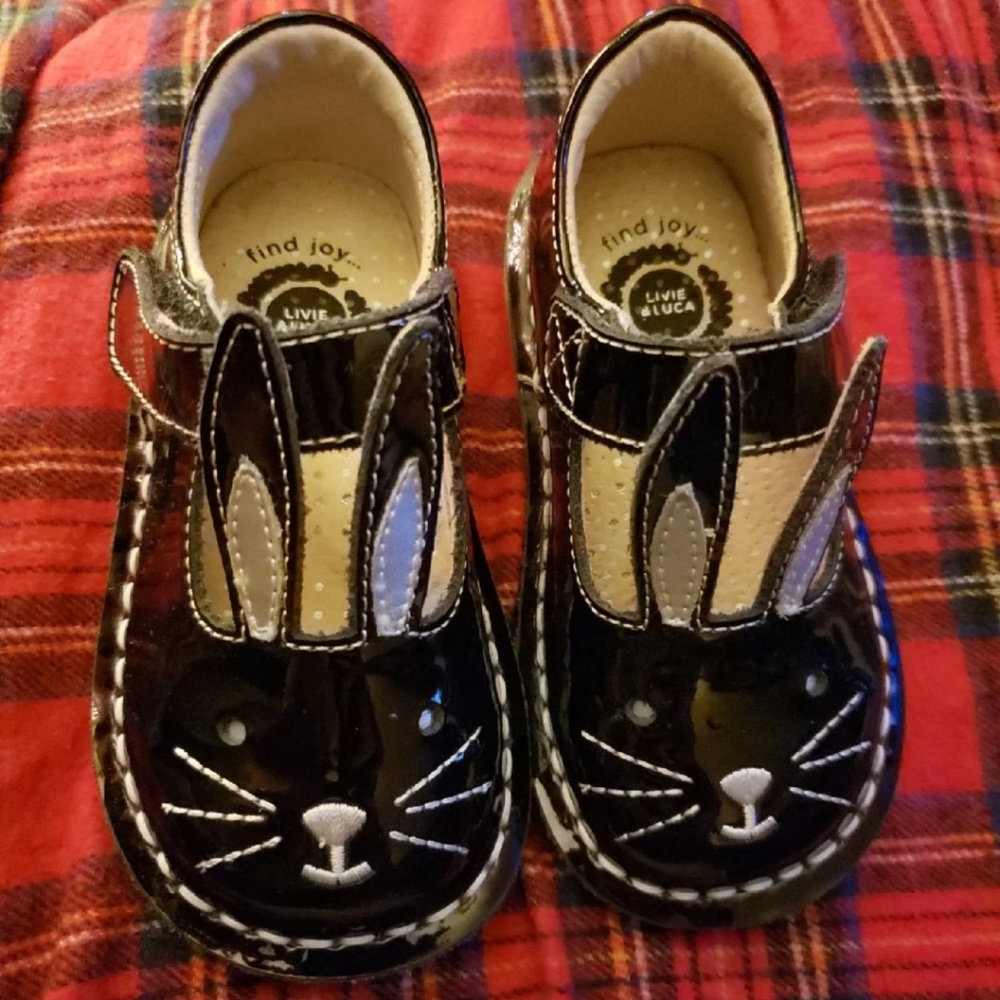 Livie and Luca Bunny shoes